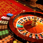 Ein Abend im Casino: Dresscode, Budget, Etikette – wie man in Österreich entspannt hingeht (ohne Touri-Fallen)