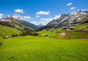 St. Anton am Arlberg mit Kindern: Berge, Bewegung und Familienzeit im Tiroler Westen